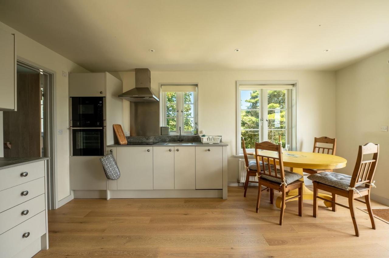 Converted Hay-Loft With Stunning Countryside Views Haverfordwest Zewnętrze zdjęcie