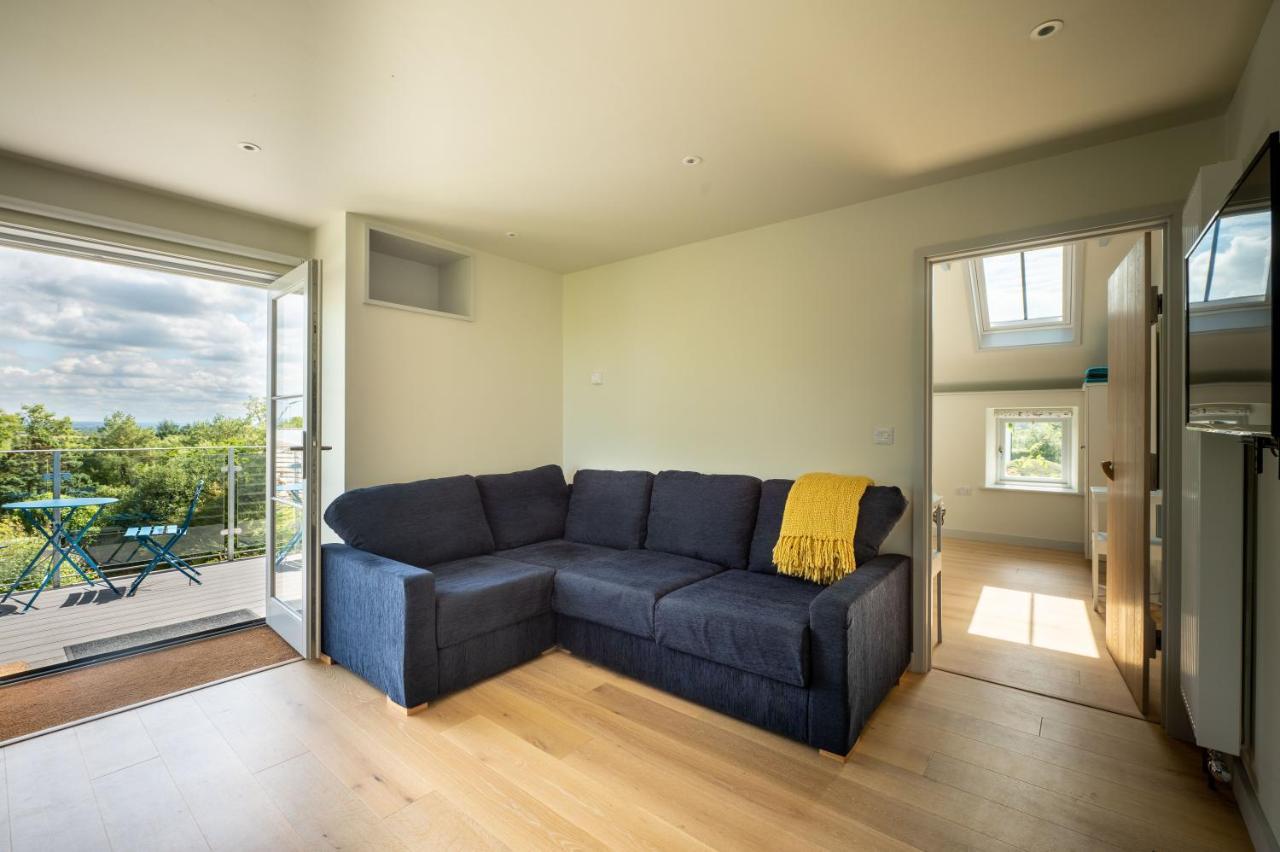 Converted Hay-Loft With Stunning Countryside Views Haverfordwest Zewnętrze zdjęcie