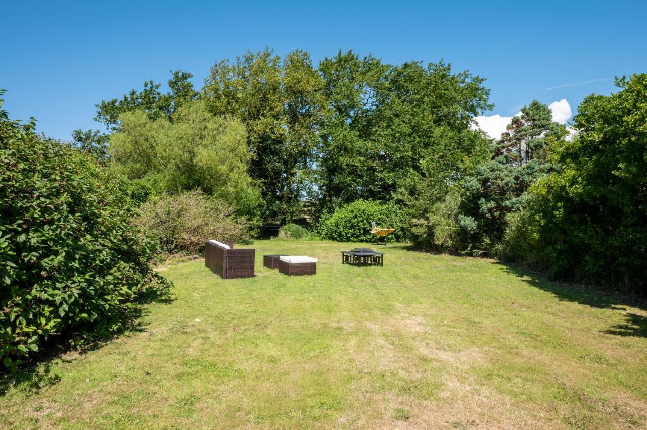 Converted Hay-Loft With Stunning Countryside Views Haverfordwest Zewnętrze zdjęcie
